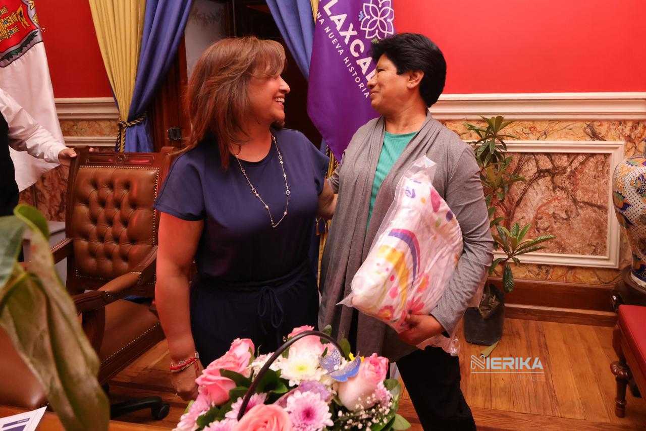 TLX-gobernadora-peticiones