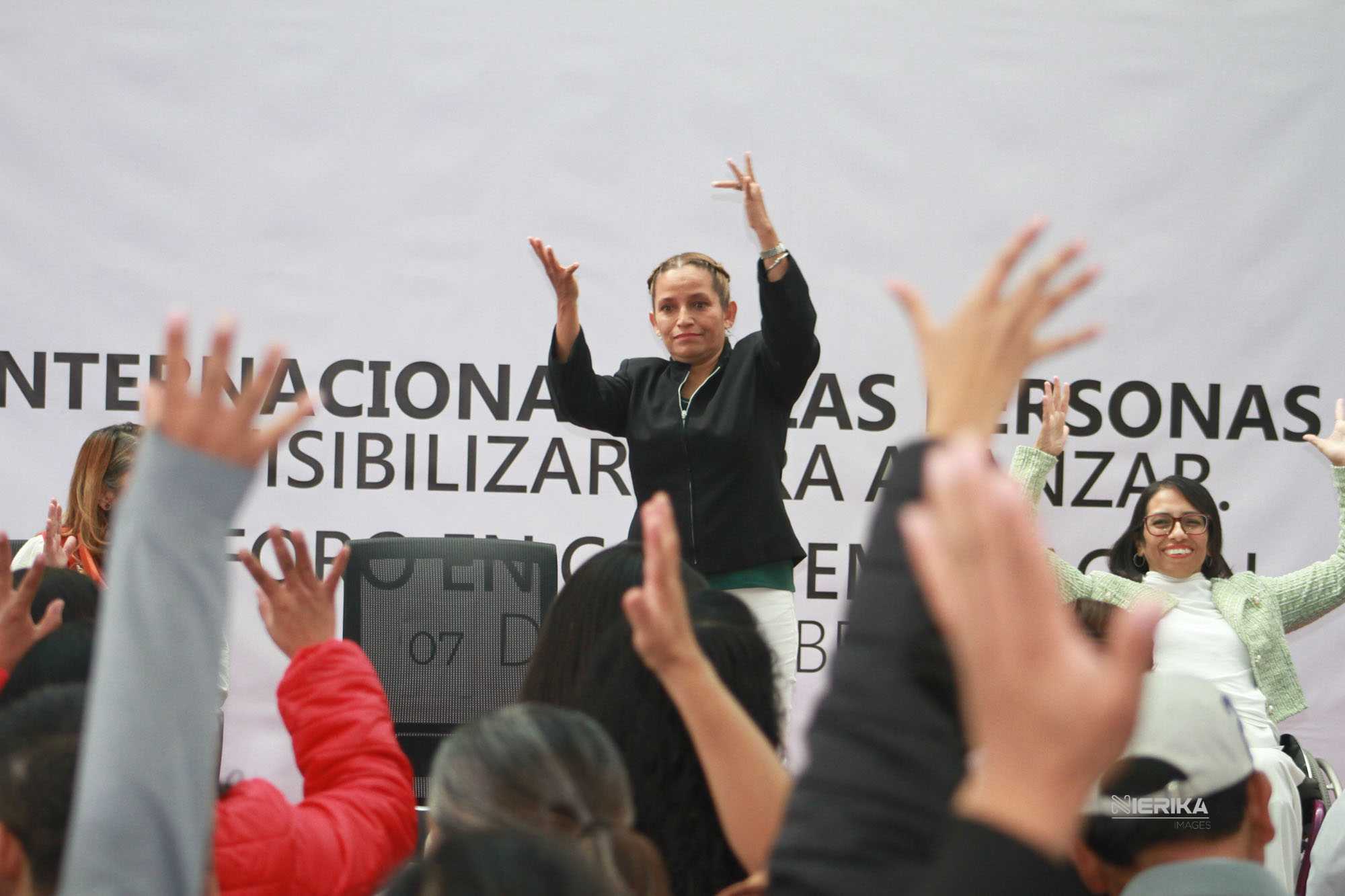 Tlx-diapersonassordas-foro