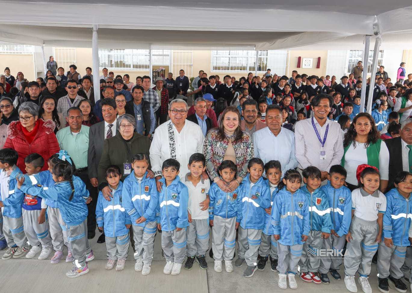 CHI-escuela-Tepatlaxco