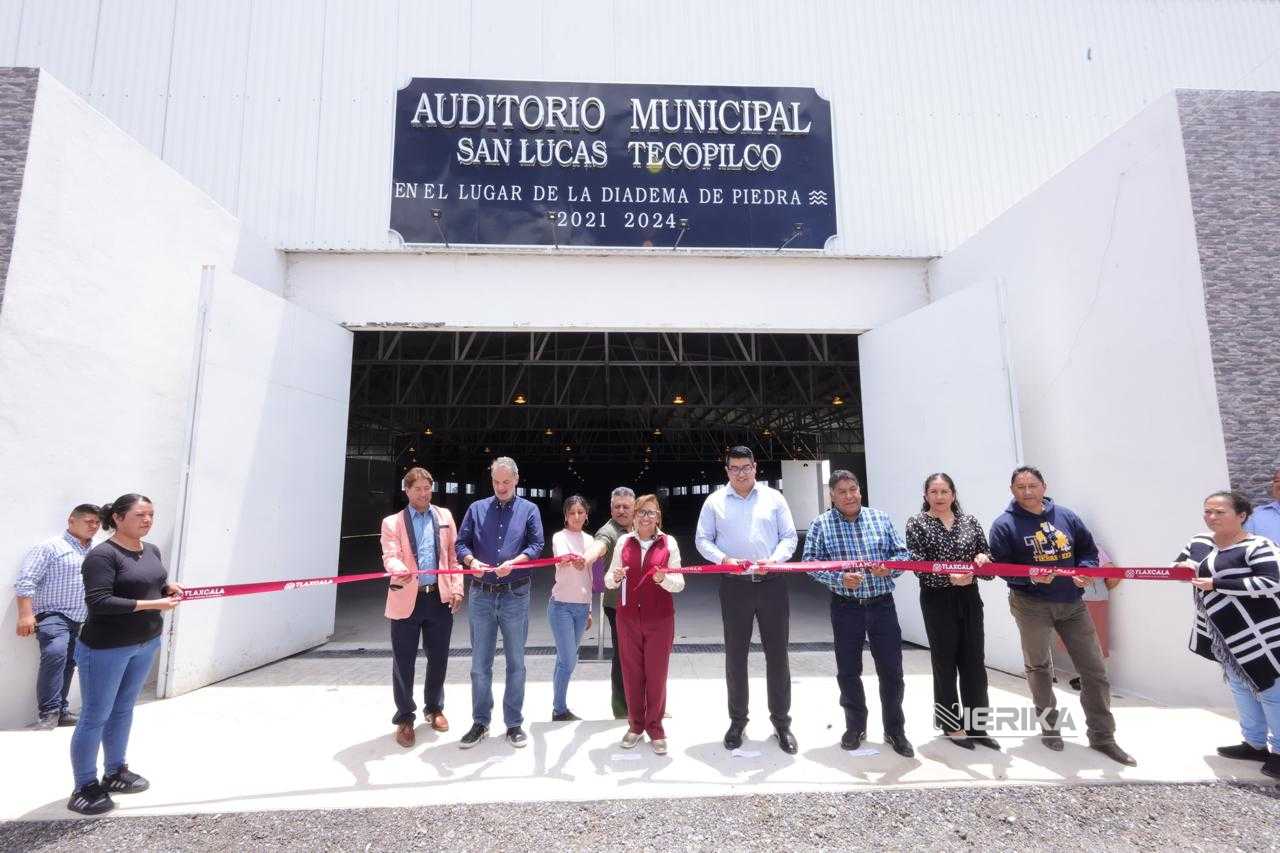 SE ATIENDE, SIN DISTINCIÓN, LAS NECESIDADES DE OBRA DE LOS MUNICIPIOS PARA DETONAR EL DESARROLLO SOCIAL
