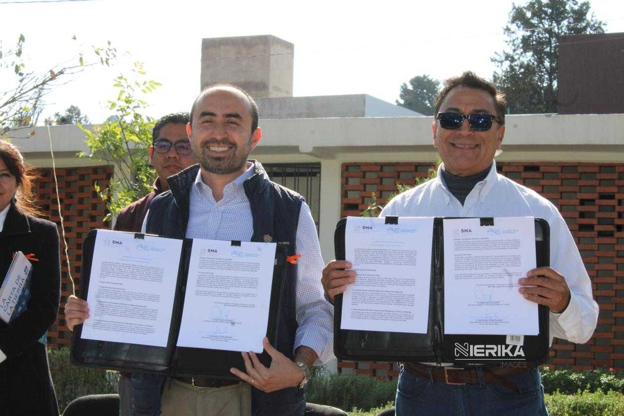 FIRMA MEDIO AMBIENTE “CARTA DE LA TIERRA” EN EL DÍA MUNDIAL DE LA EDUCACIÓN AMBIENTAL