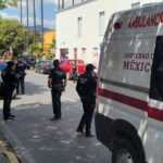 Atienden elementos de la Dirección de Seguridad Municipal de Tlaxcala incidente donde hombre en situación vulnerablep fue atacado con fuego.
