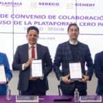 FIRMAN SEGOB Y SEDECO CONVENIO PARA EL USO DE LA PLATAFORMA CERO PAPEL TLAXCALA