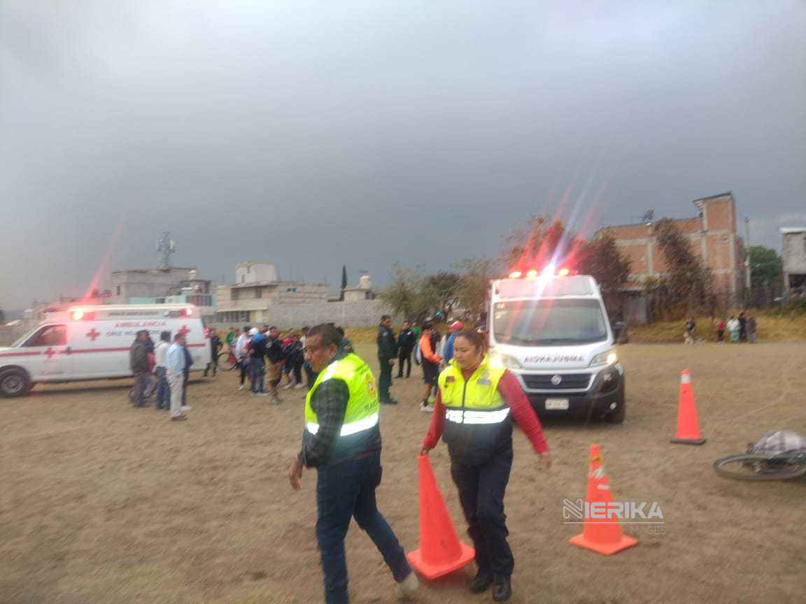 ATENCIÓN POR CAÍDA DE UN RAYO EN CHIAUTEMPAN