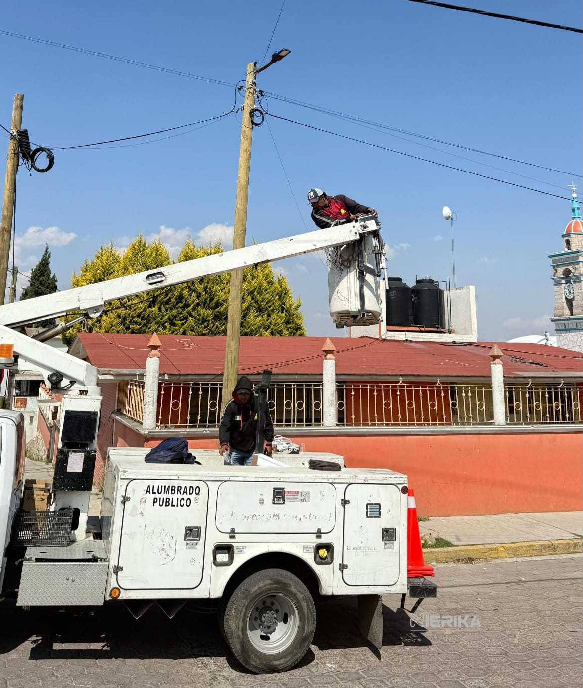 Fortalecimiento de alumbrado público, una prioridad para Chiautempan: Blanca Angulo