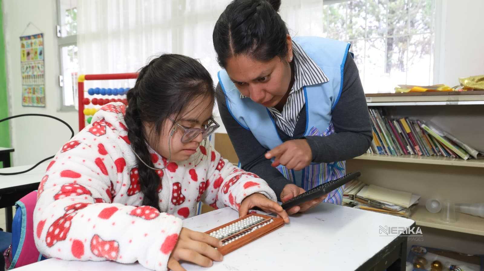 LA SEPE-USET AMPLIARÁ LA COBERTURA DE EDUCACIÓN ESPECIAL EN 300 ESCUELAS