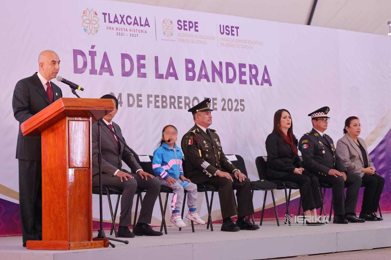 LA BANDERA DE MÉXICO REPRESENTA UN SÍMBOLO DE AMOR, RESISTENCIA Y DIGNIDAD