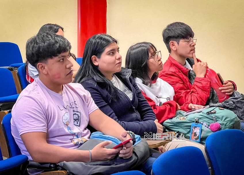 UPTX IMPULSA LA MOVILIDAD ESTUDIANTIL NACIONAL E INTERNACIONAL