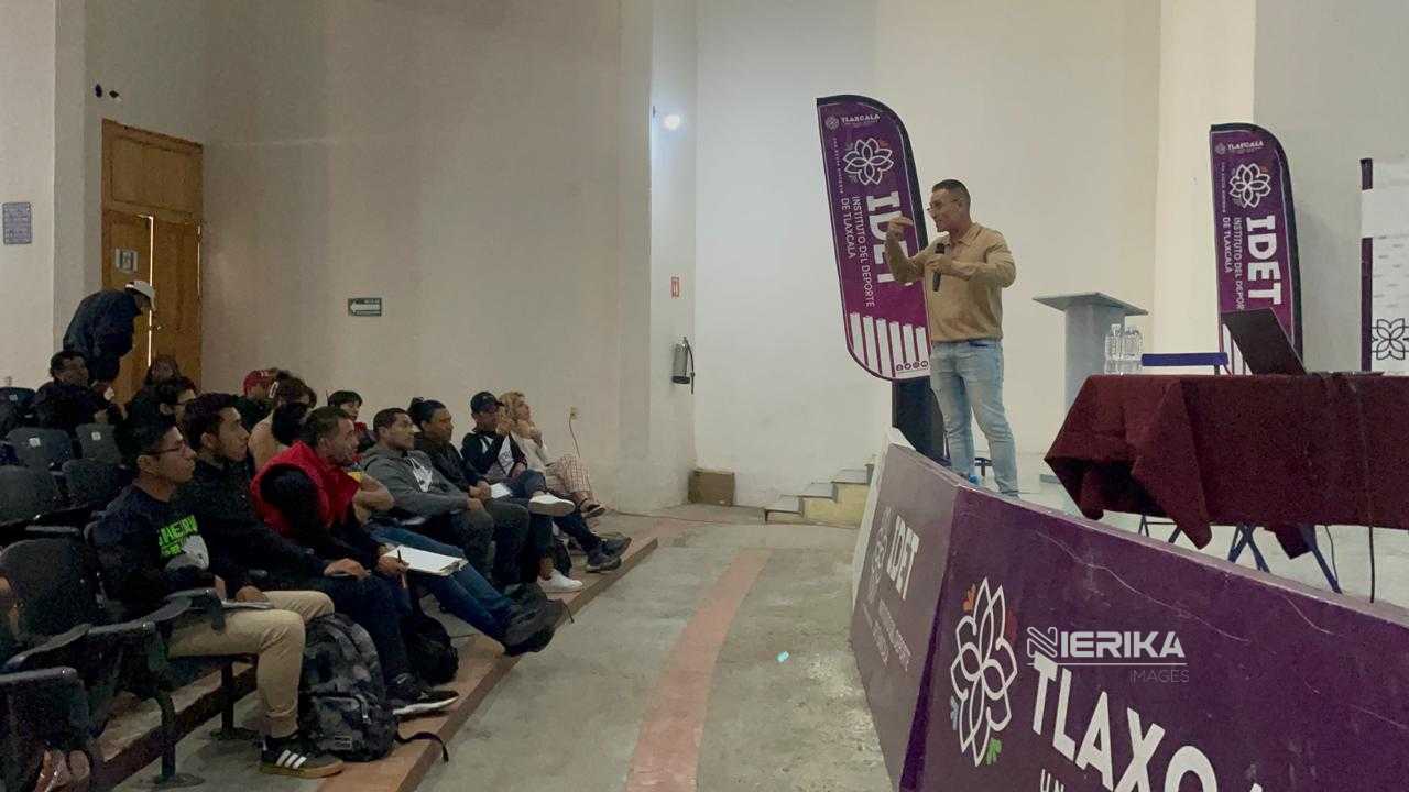 REALIZA IDET TALLER “DESTREZAS MENTALES EN LOS CAMPEONES DEPORTIVOS”