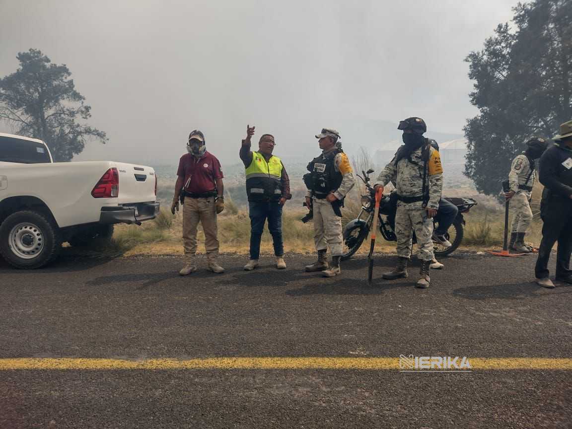 CORPORACIONES DE EMERGENCIAS ATIENDEN INCENDIO EN EL CERRO DEL QUIMICHO