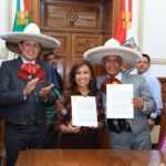 GOBERNADORA LORENA CUÉLLAR TOMA PROTESTA A CONSEJO DIRECTIVO ESTATAL DE LA UNIÓN DE ASOCIACIONES DE CHARROS DE TLAXCALA