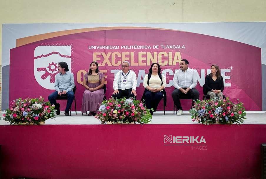 “SEMBRANDO HISTORIA” LLEGÓ A UPTX