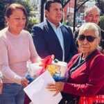 ENTREGA ITEA CERTIFICADOS DE EDUCACIÓN BÁSICA A PERSONAS ADULTAS EN XALOZTOC