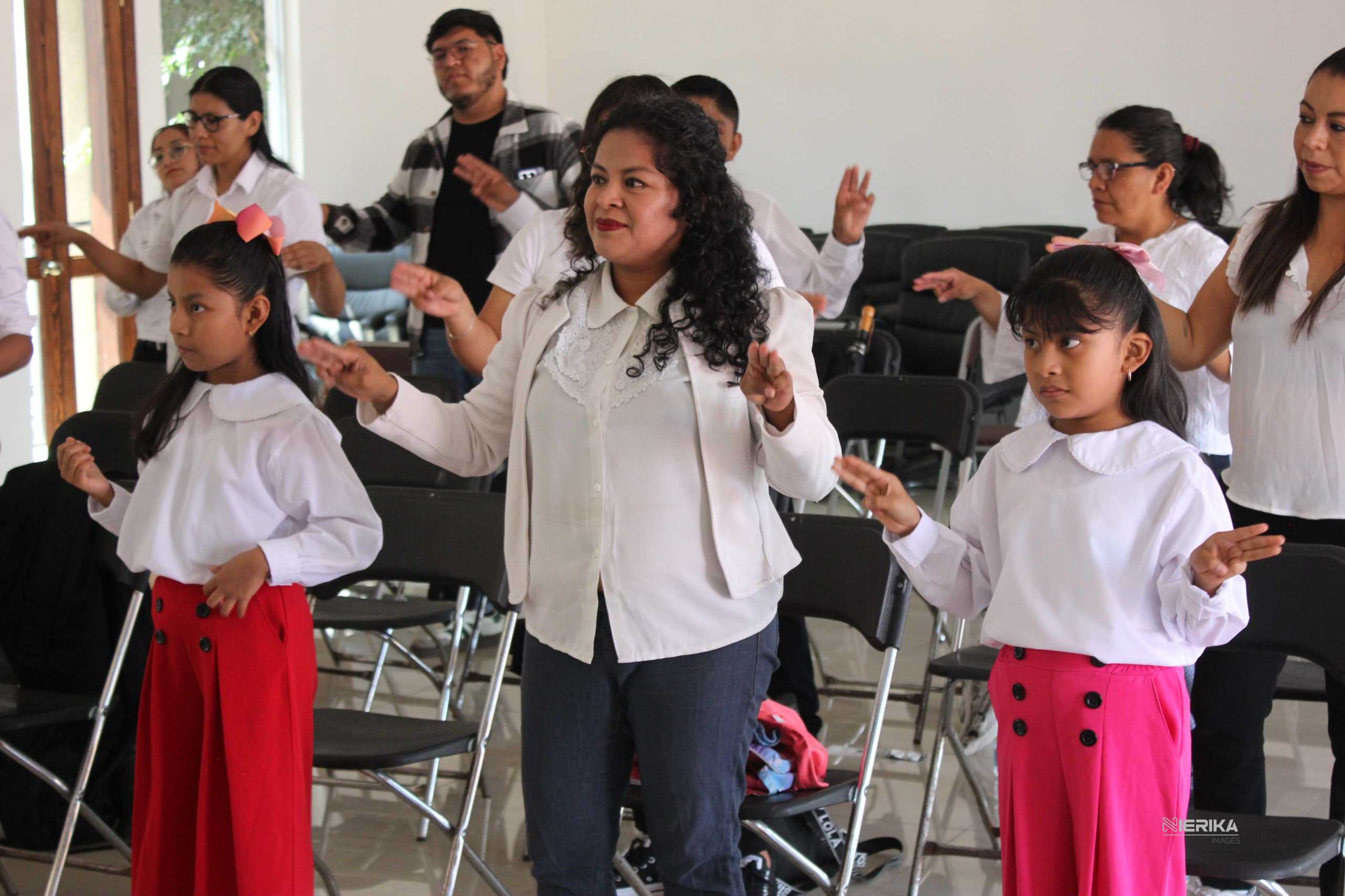 Gobierno de Chiautempan fomenta la inclusión a través de la enseñanza de lenguas