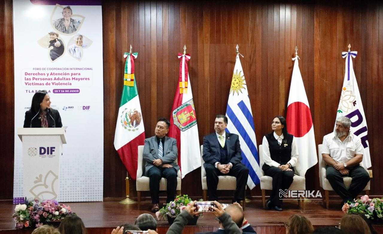 DESTACA PRESENTACIÓN DEL BEIVIPAM EN FORO DE DERECHOS Y ATENCIÓN PARA PERSONAS MAYORES DEL SEDIF