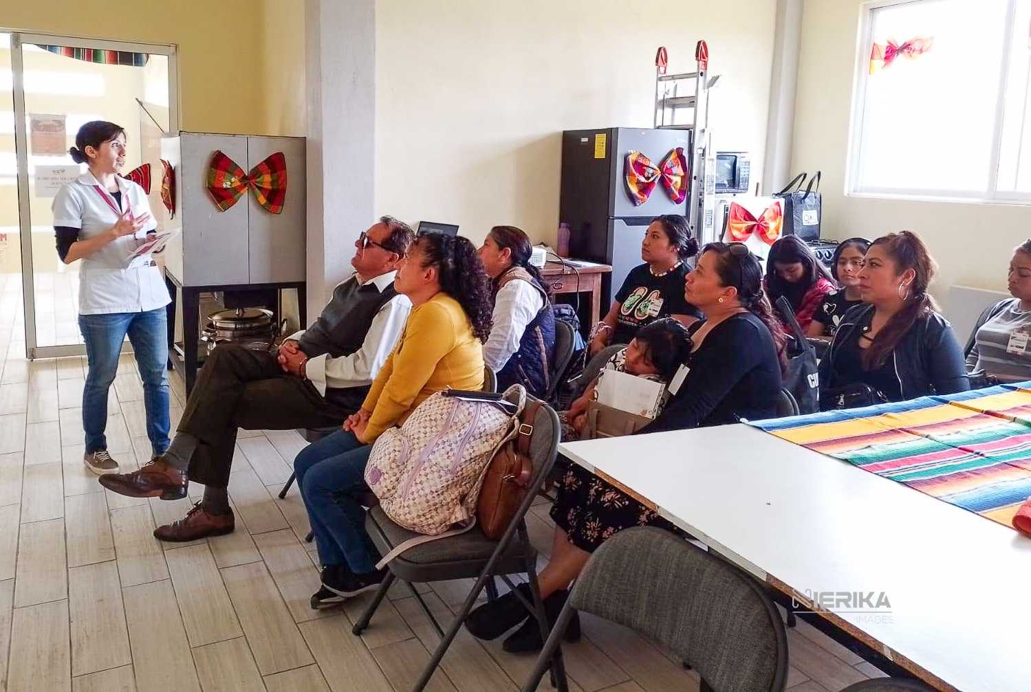 DIF Chiautempan fomenta actividades gastronómicas con comités de padres de escuelas