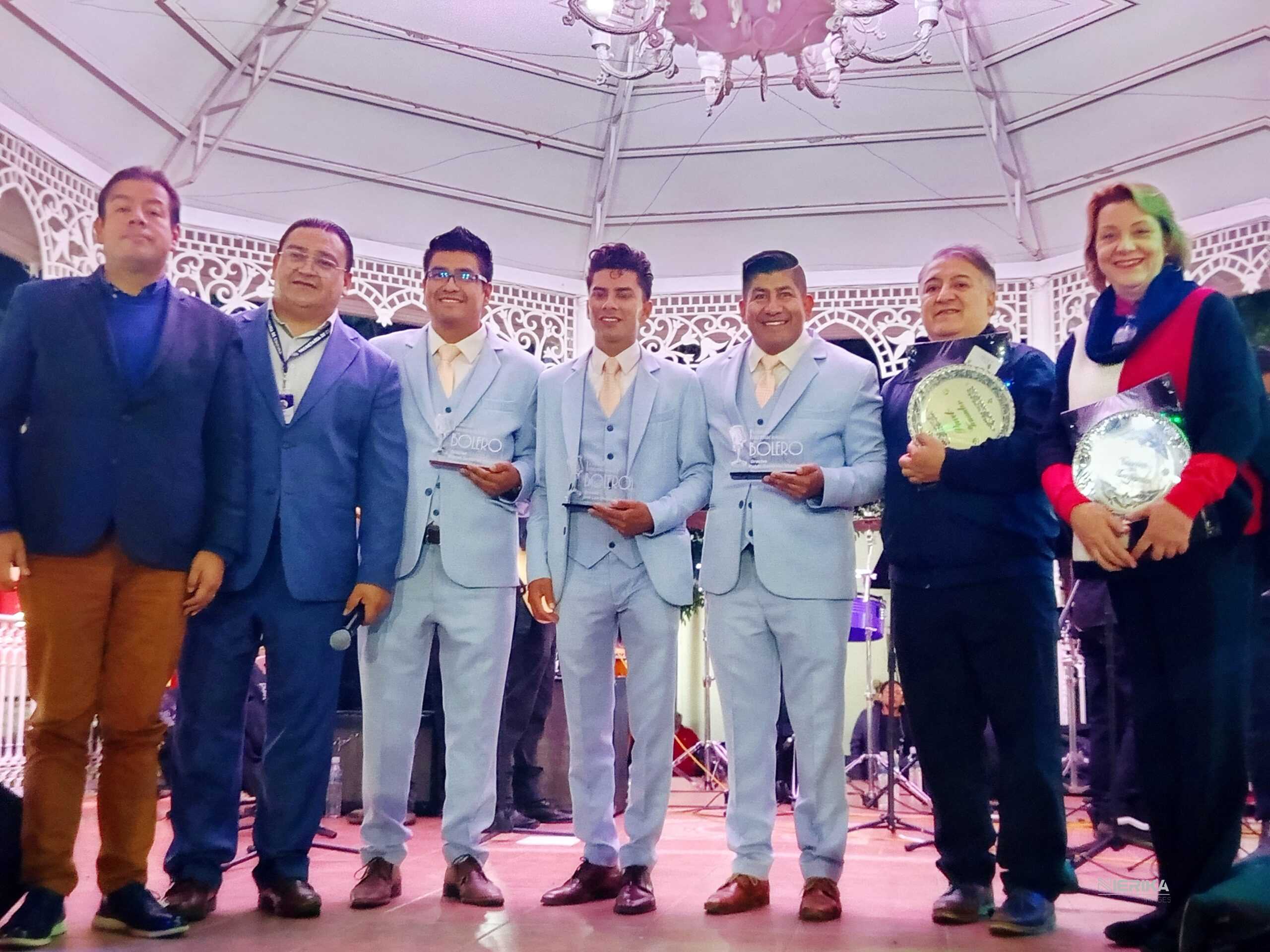 Chiautempan disfrutó una gran noche de boleros