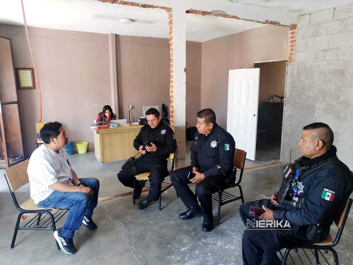 Policía de Chiautempan refuerza la proximidad social con presidencias de comunidad