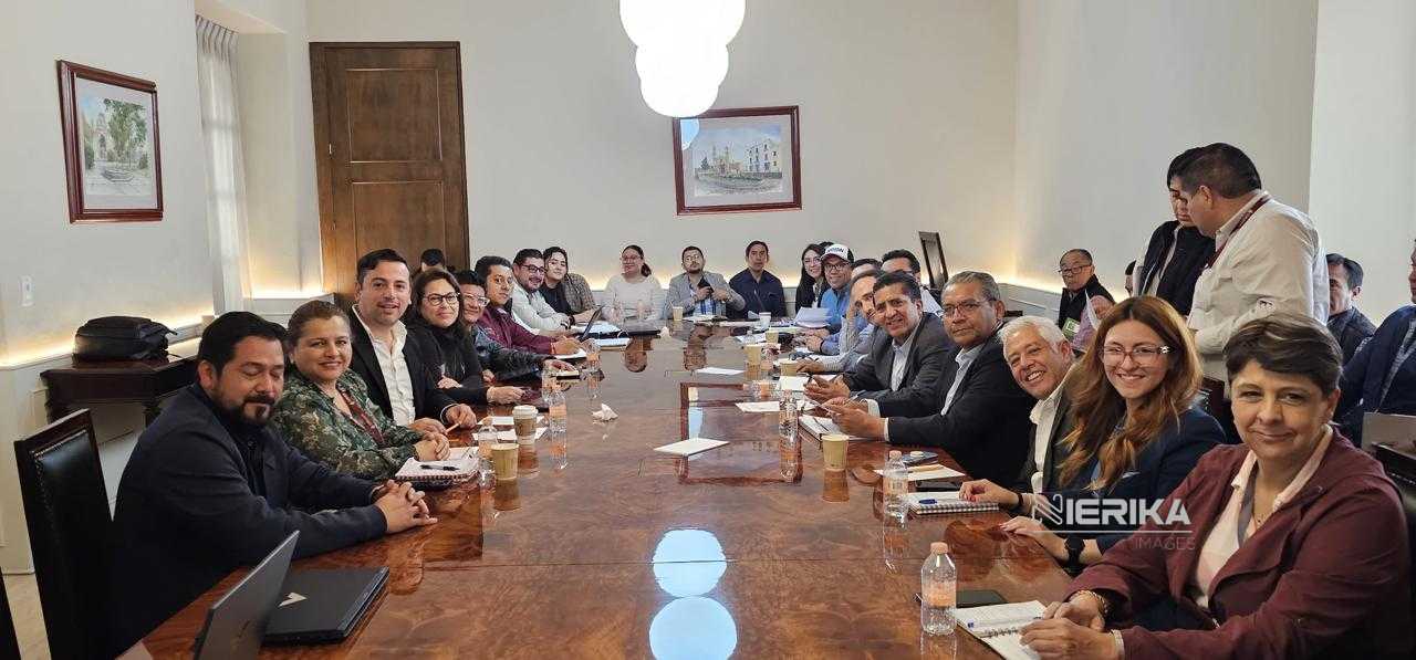 AVANZA COORDINACIÓN INTERESTATAL PARA EL SANEAMIENTO DEL RÍO ATOYAC