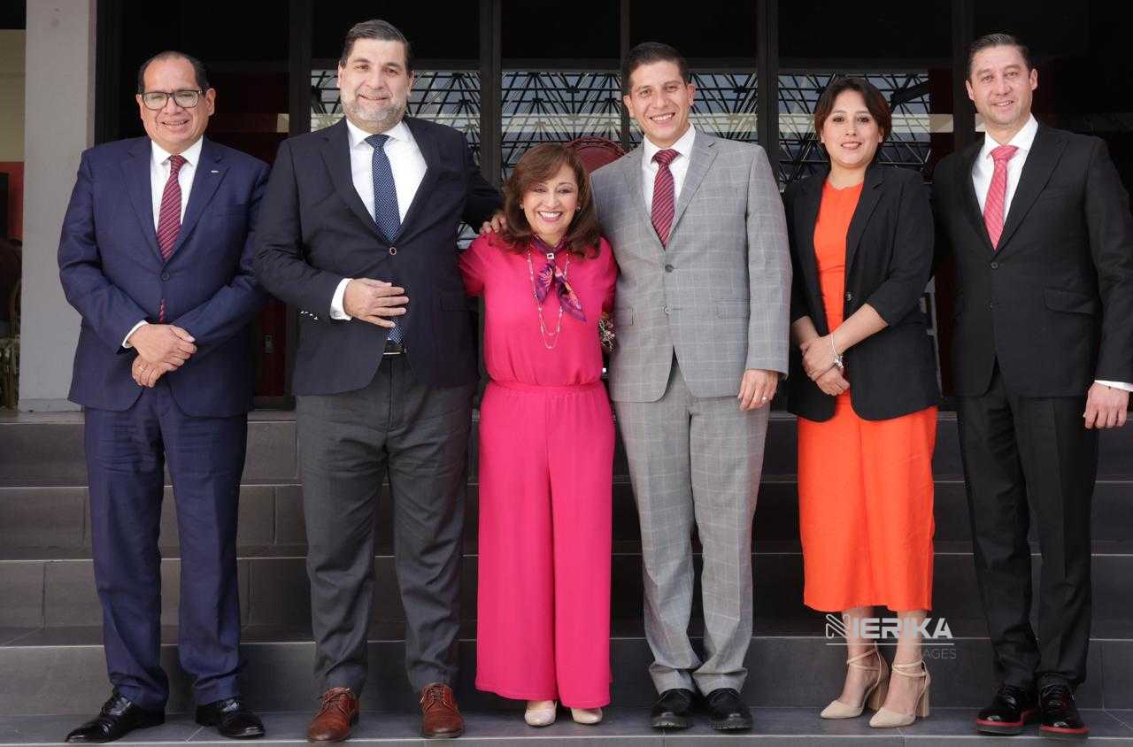 SOSTIENE GOBERNADORA DIÁLOGO CON DIRECTIVOS DE CMIC TLAXCALA PARA IMPULSAR INFRAESTRUCTURA EN EL ESTADO