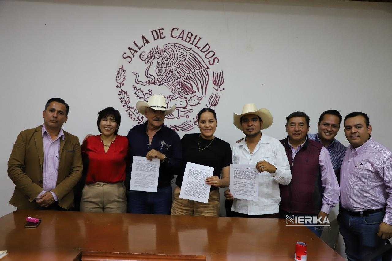 IMPULSA SIA DESCENTRALIZACIÓN DE SERVICIOS CON CENTROS EXPEDIDORES DE GUÍAS DE TRÁNSITO EN CUAPIAXTLA Y TEACALCO