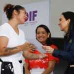 CLAUSURA SEDIF TALLERES DE CAPACITACIÓN EN BENEFICIO DE PERSONAS CON DISCAPACIDAD Y ADULTOS MAYORES