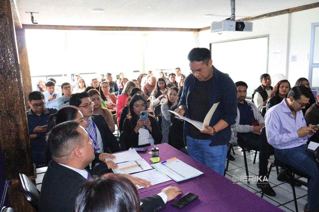 ASIGNAN HORAS A DOCENTES DEL CECYTE-EMSAD PARA EL CICLO ESCOLAR 2025-2026