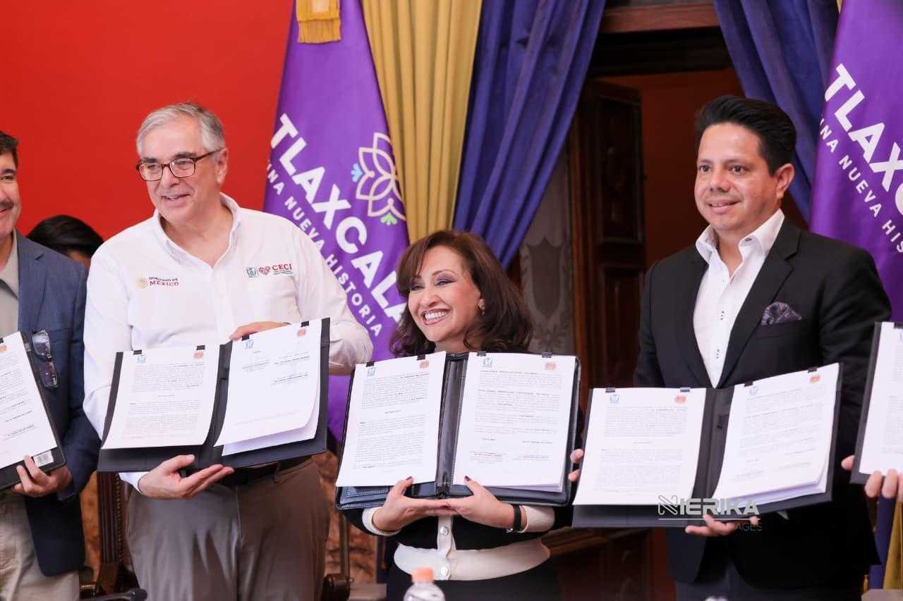 FIRMA GOBIERNO DEL ESTADO CONVENIO CON IMSS PARA CONSTRUCCIÓN DE UNA UNIDAD DEPORTIVA EN CALPULALPAN