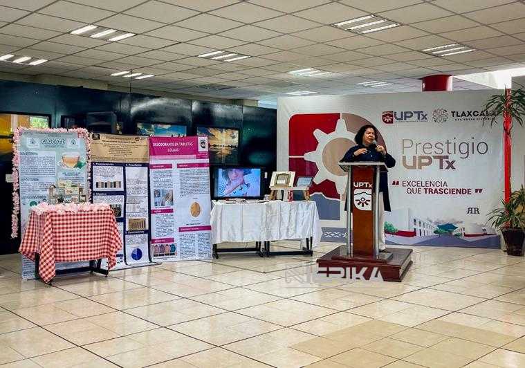 ESTUDIANTES DE INGENIERÍA FINANCIERA DE LA UPTX PRESENTAN PROYECTOS ANTE LÍDERES EMPRESARIALES