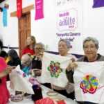 Blanca Angulo invita a abuelitos chiautempenses a disfrutar servicios que ofrece el gobierno municipal