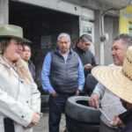 Blanca Angulo escucha y atiende inquietudes de vecinos de Xochiteotla