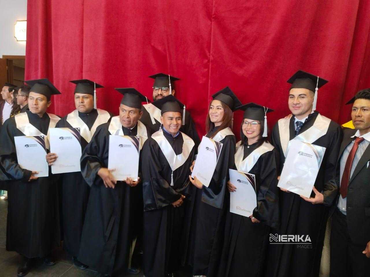 IDET FORTALECE EL FUTURO DEL DEPORTE; SE GRADÚA LA PRIMERA GENERACIÓN DE ENTRENADORES PROFESIONALES