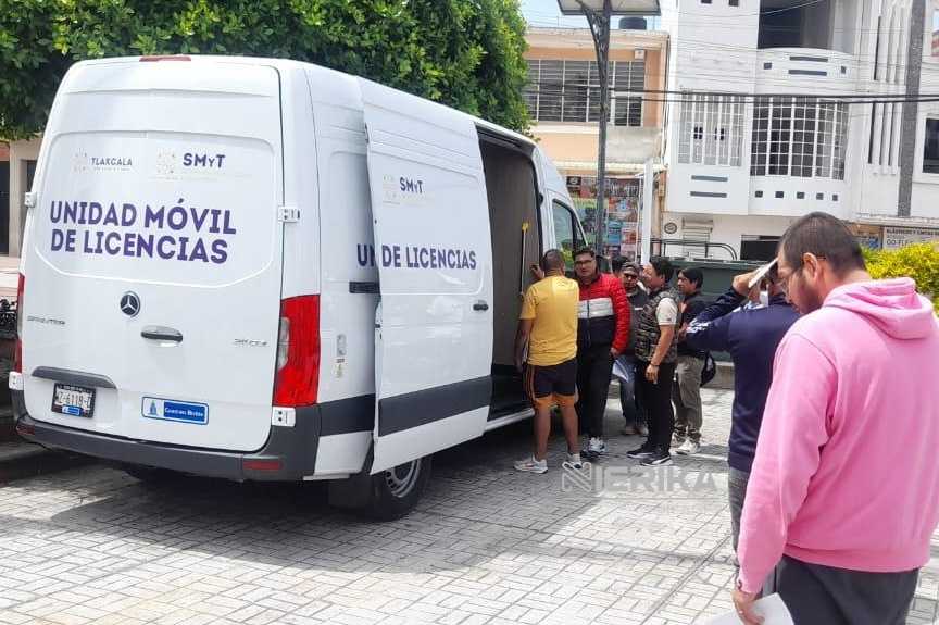 EXPIDE UNIDAD MÓVIL DE LA SECRETARÍA DE MOVILIDAD MÁS DE MIL 200 LICENCIAS DE CONDUCIR