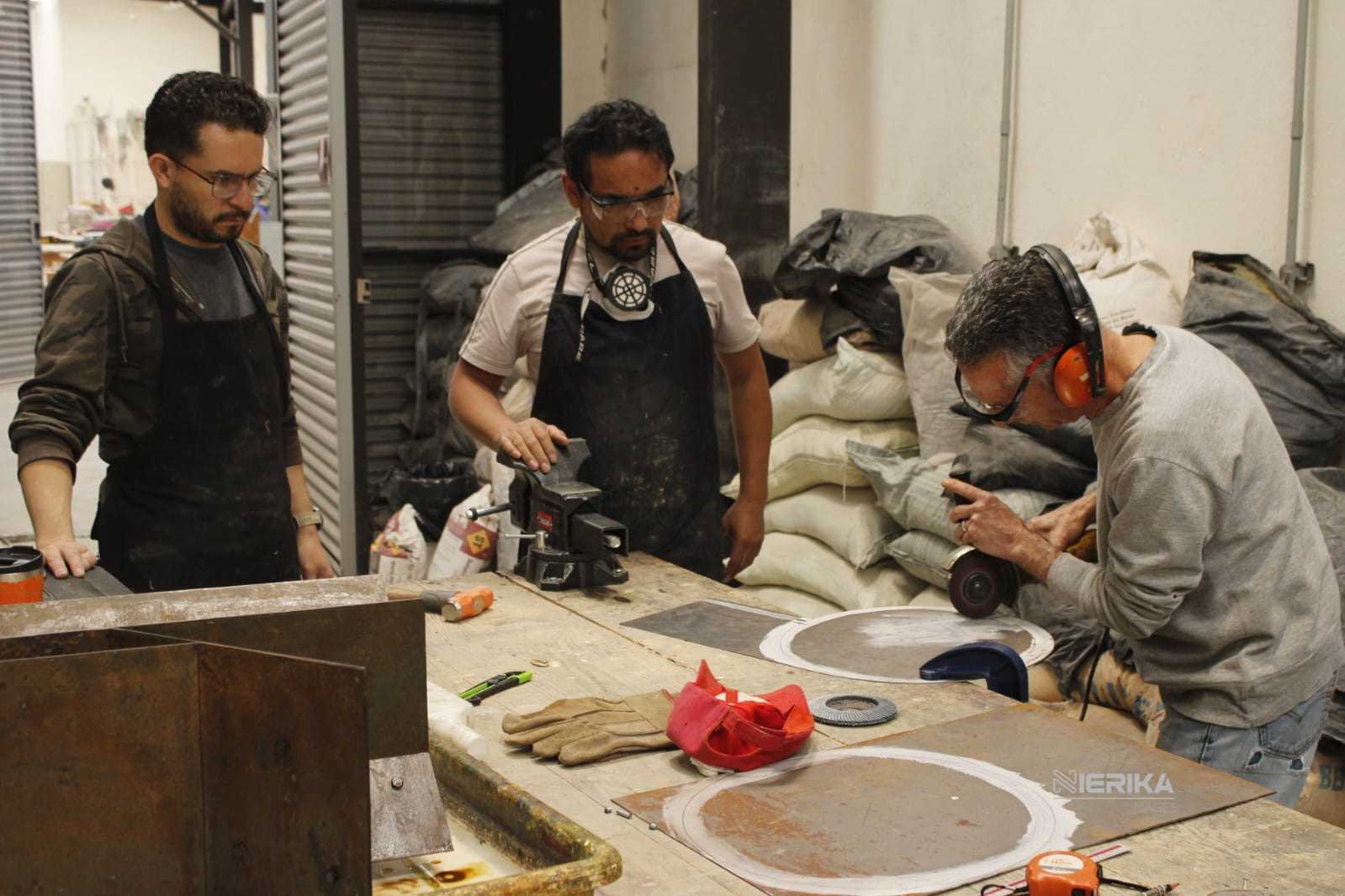 INICIA EN TLAXCALA EL PRIMER ENCUENTRO DE ESCULTORES EN LA ESCUELA DE ARTE