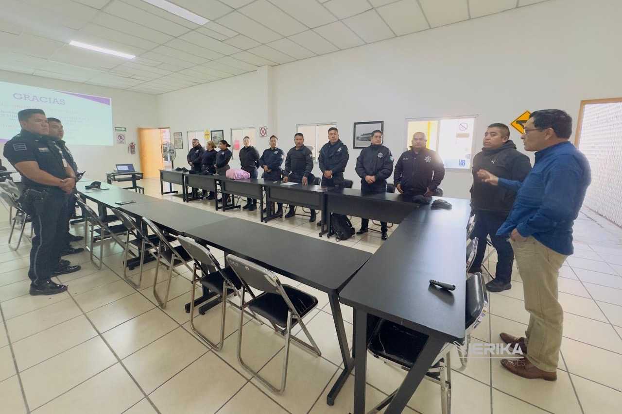 SECRETARÍA DE MOVILIDAD REFUERZA SEGURIDAD VIAL CON CAPACITACIÓN A POLICÍAS MUNICIPALES Y ESTATALES