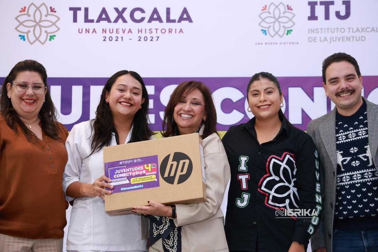 TODOS LOS DÍAS HAY QUE SALIR CON LA MEJOR ENERGÍA PARA SER ALGUIEN EN LA VIDA; NUNCA DEJEN DE SOÑAR EN GRANDE”, PIDE LCC A JÓVENES