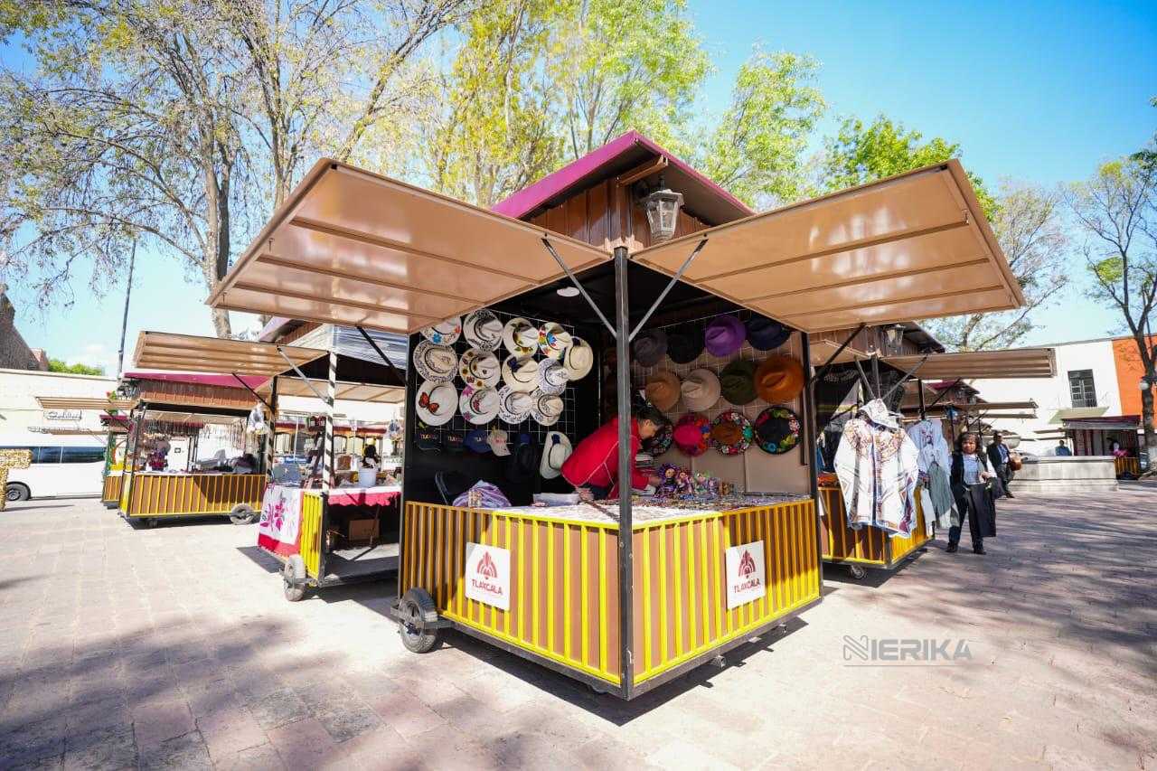 “CUMPLIMOS A LOS ARTESANOS Y HOY REGRESAN A LA PLAZA XICOHTÉNCATL CON NUEVOS CARRITOS”: ALFONSO SÁNCHEZ GARCÍA