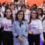 GOBERNADORA LORENA CUÉLLAR RECONOCE VALENTÍA DE 50 TLAXCALTECAS QUE RECONSTRUYERON SU VIDA TRAS LA VIOLENCIA