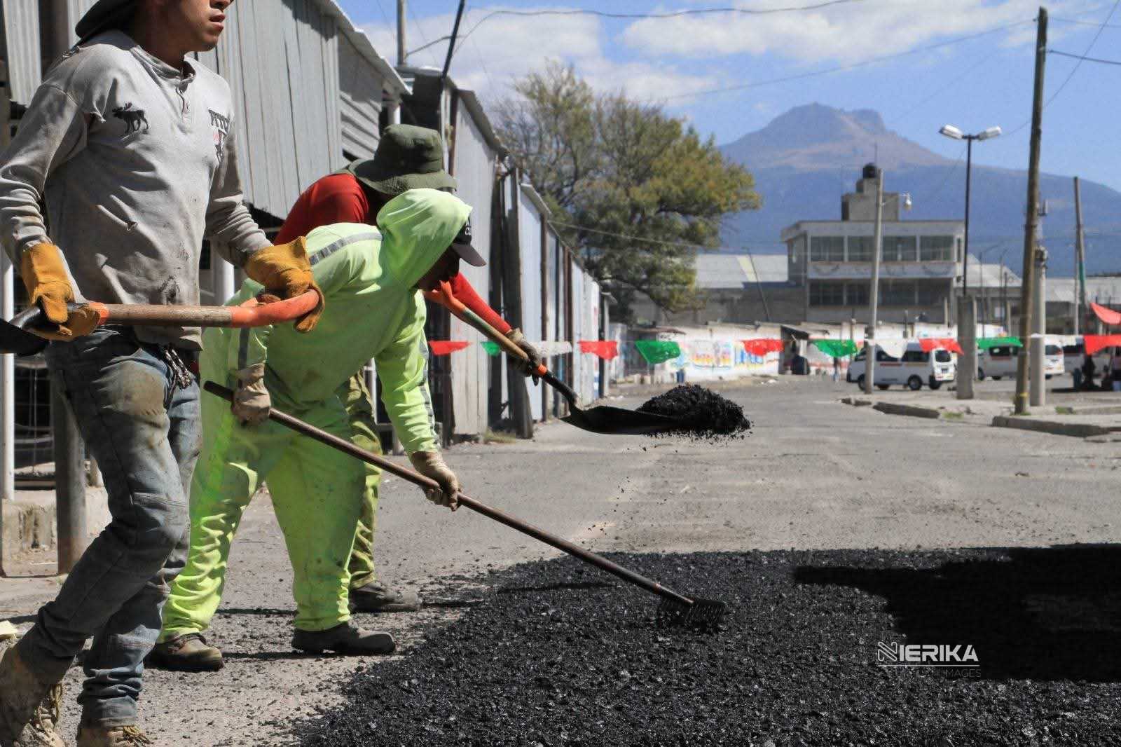 Siguen las jornadas de bacheo en Chiautempan