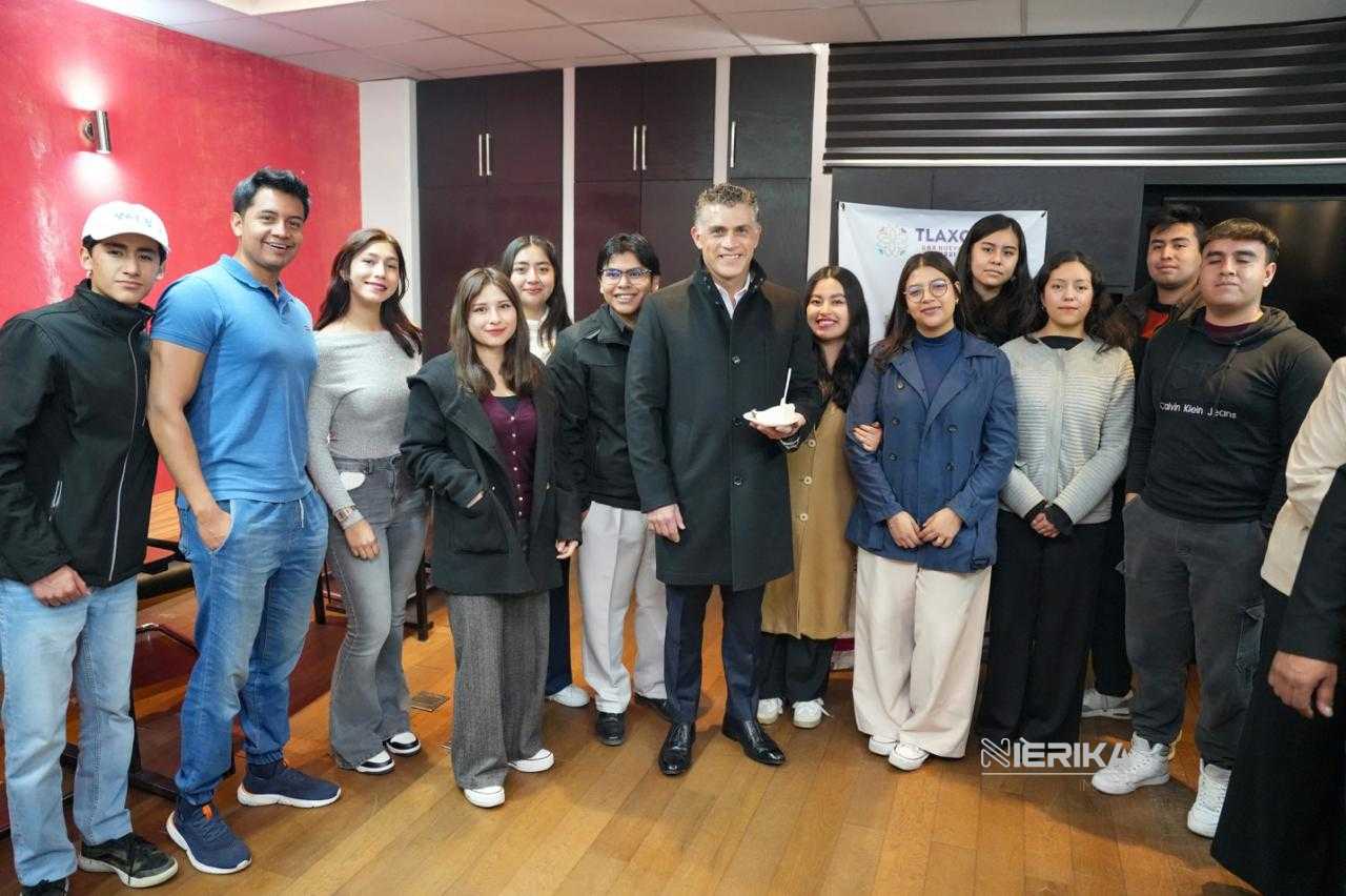 El presidente municipal de Tlaxcala, Alfonso Sánchez García, participó en la Mesa Redonda “Retos de la Gestión en la Administración Pública