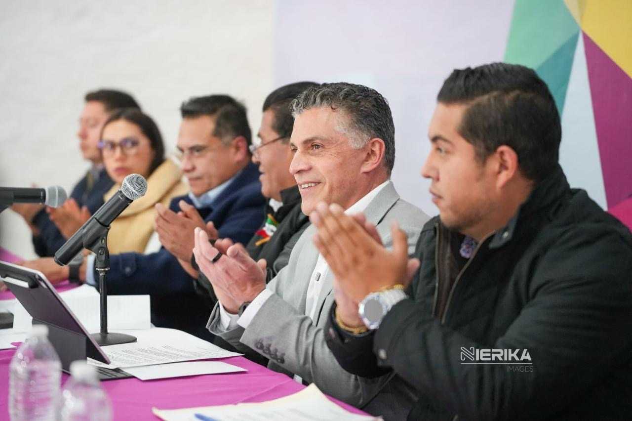 Sesión ordinaria de la AAMTLAX, con la participación del presidente municipal de Tlaxcala, Alfonso Sánchez