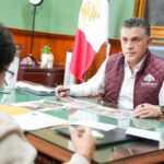 Alfonso Sánchez García, encabezó una reunión de evaluación con la directora administrativa del Ayuntamiento