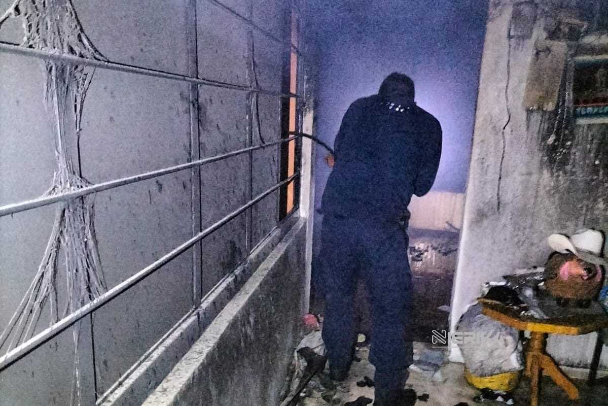 POLICÍA MUNICIPAL DE TLAXCALA MITIGA INCENDIO EN VIVIENDA DE SAN GABRIEL CUAUHTLA Y SALVAGUARDA INTEGRIDAD DE LAS PERSONAS