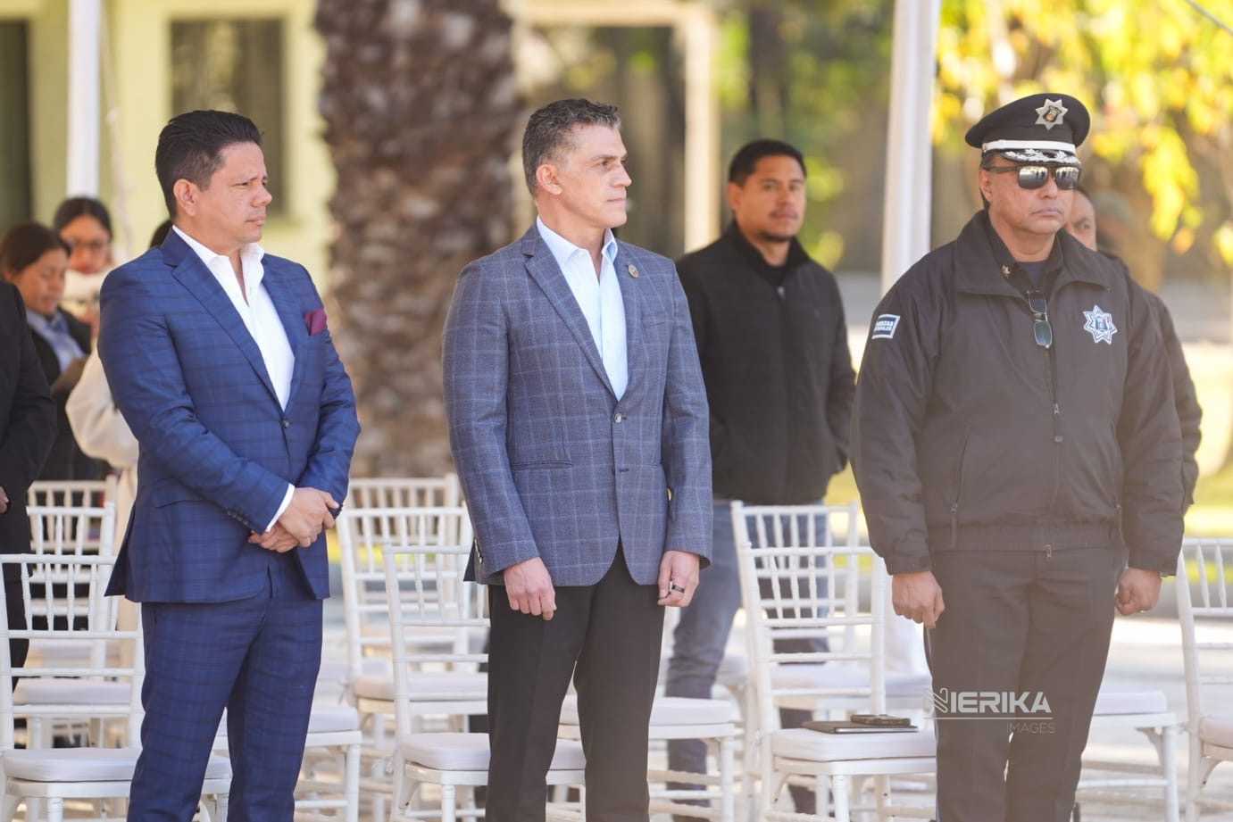 Alfonso Sánchez García, asistió a la Ceremonia de Toma de Posesión y Protesta de Bandera en la 23/ZM