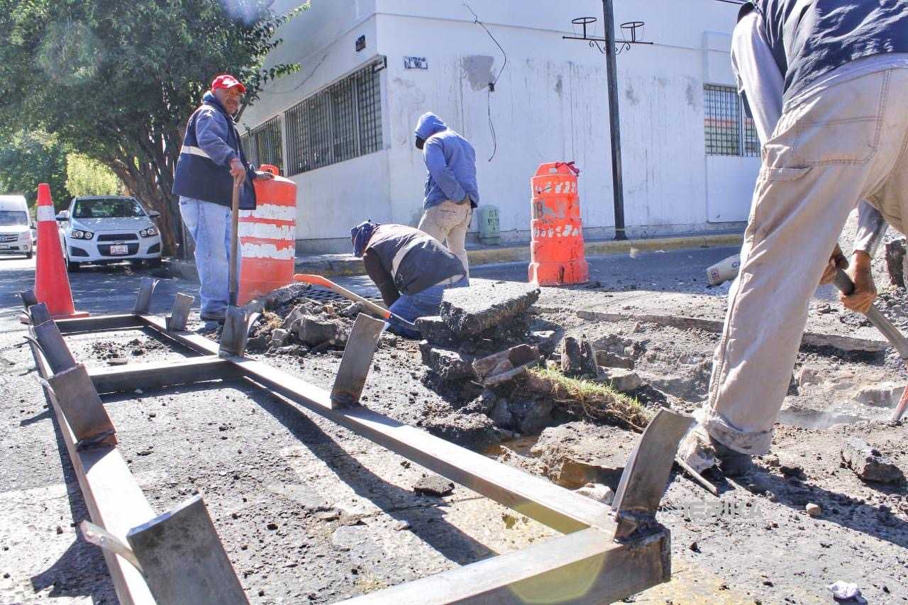 AYUNTAMIENTO DE TLAXCALA ATIENDE PUNTO ESTRATÉGICO Y REFUERZA SEGURIDAD VIAL EN ZONA DEL CENTRO