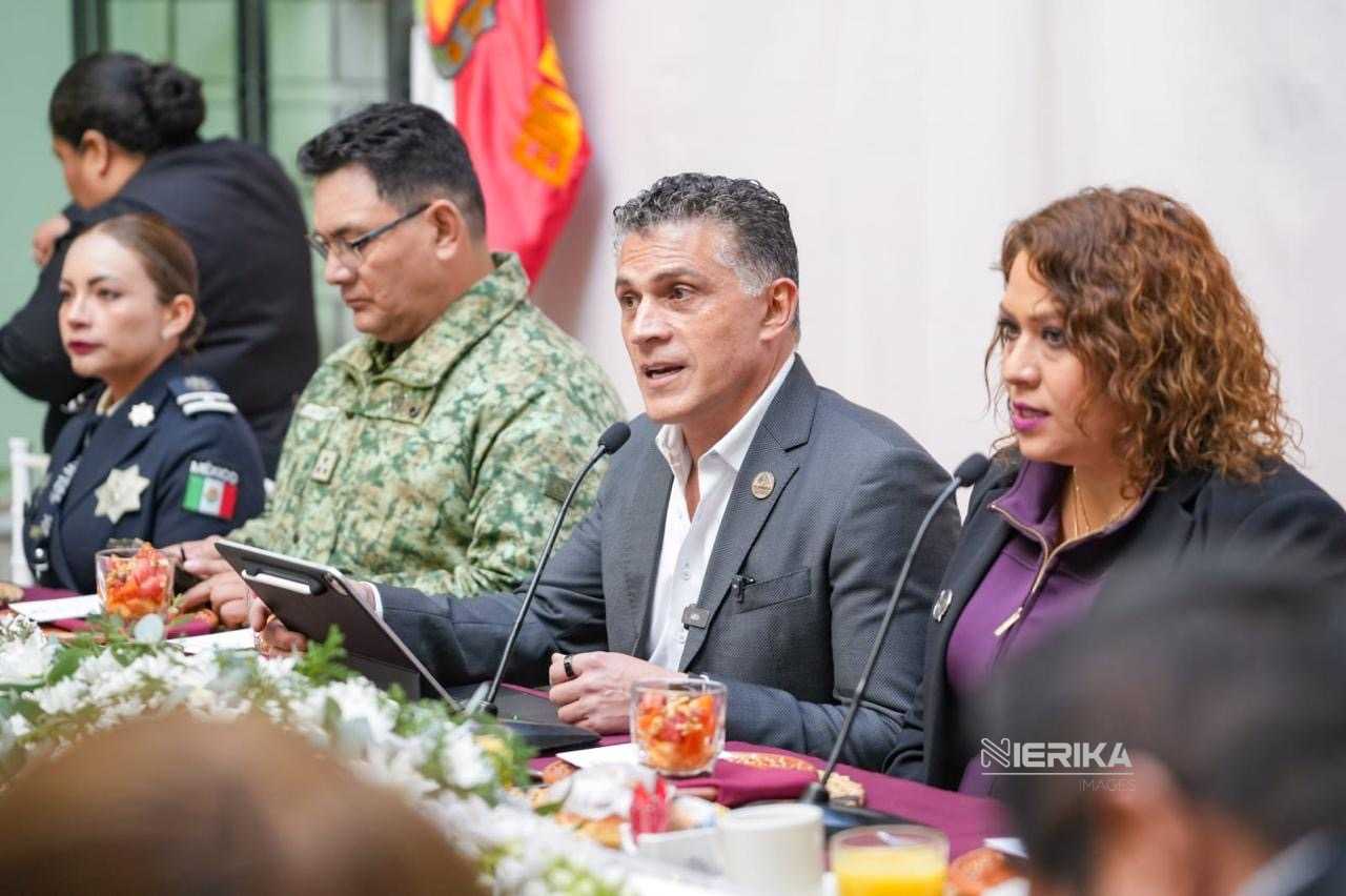 El presidente municipal de Tlaxcala, Alfonso Sánchez García, fue anfitrión de la Mesa de Coordinación para la Construcción de la Paz Región 2