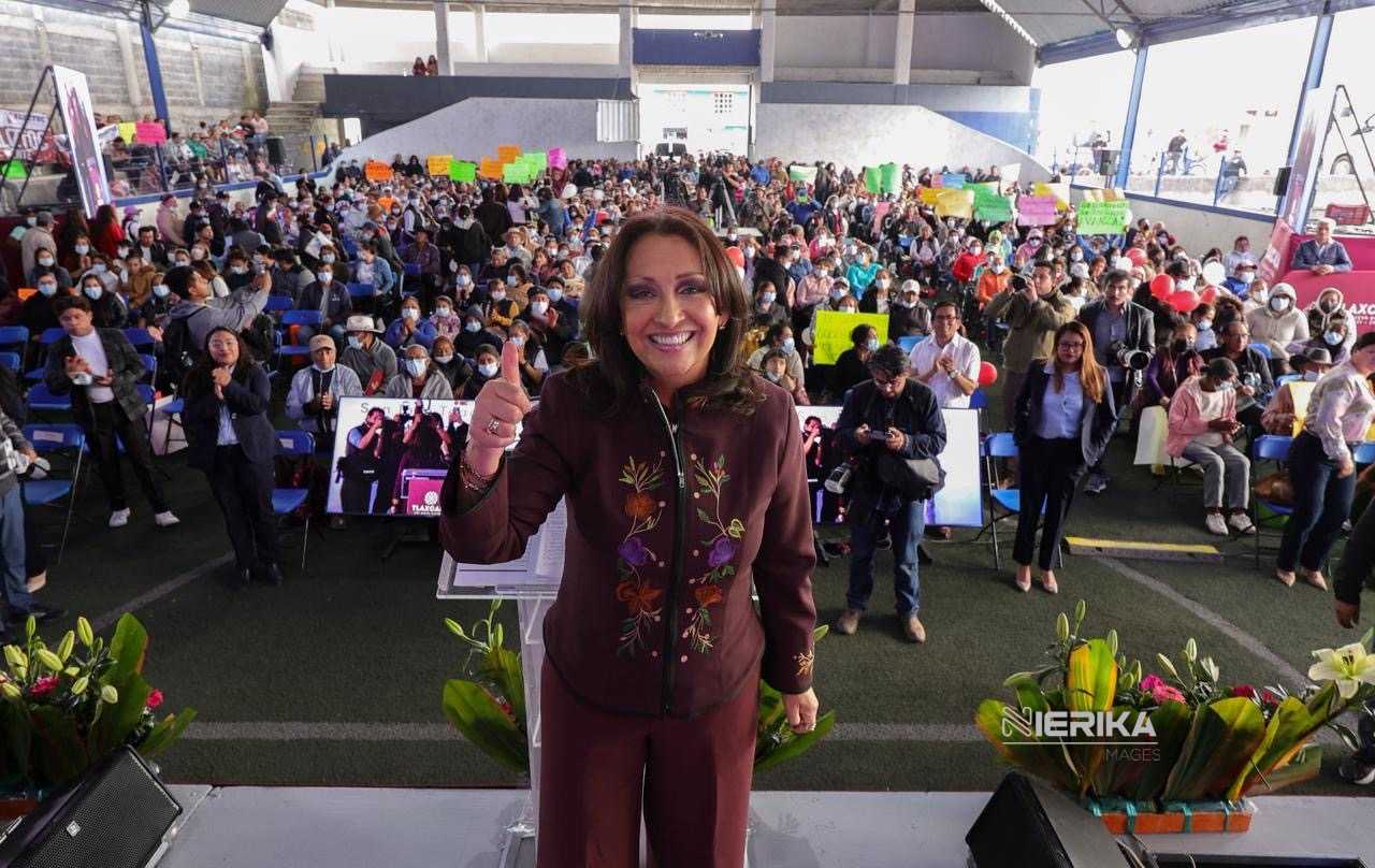 «ES UN PRIVILEGIO SERVIR A TLAXCALA”, AFIRMÓ LA GOBERNADORA EN SAN JOSÉ TEACALCO