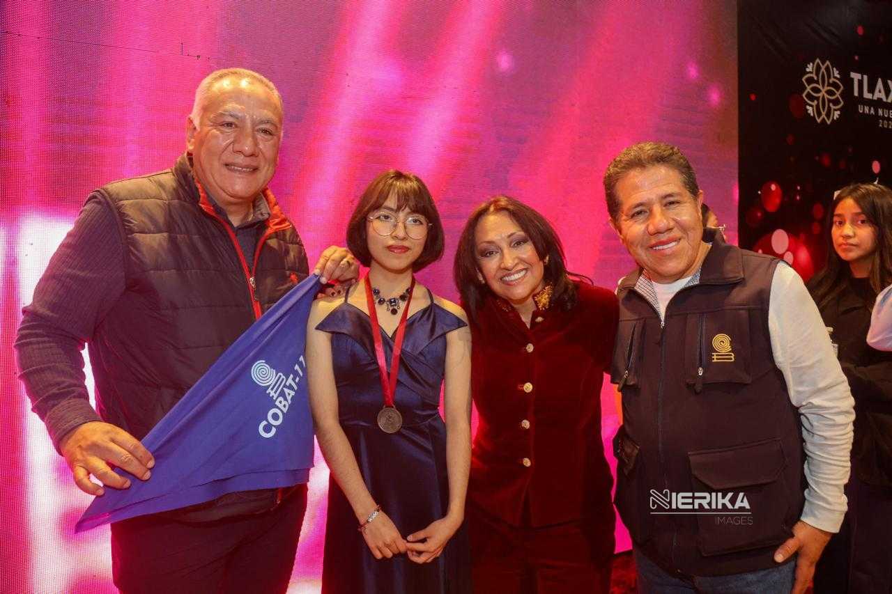 ”EN EL COBAT, HAY MILES DE JÓVENES TALENTOSOS QUE DESEAN SALIR ADELANTE EN ESTE GRAN SUEÑO DE SUS VIDAS”: LORENA CUÉLLAR