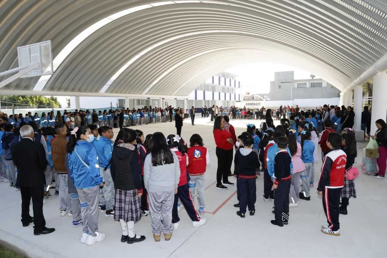 800 ESTUDIANTES ESTRENAN INSTALACIONES DE LA PRIMARIA ‘EMILIANO ZAPATA