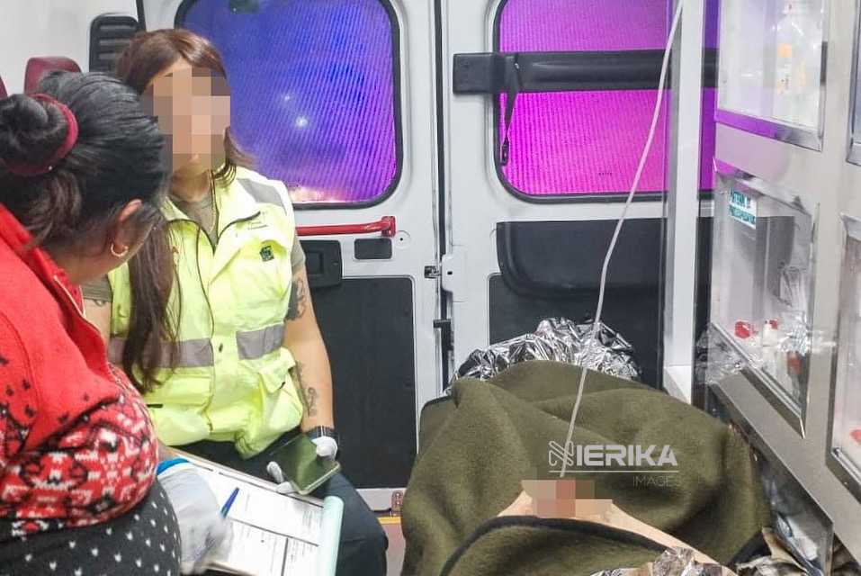 ATIENDE PROTECCIÓN CIVIL DEL MUNICIPIO DE TLAXCALA A SEXAGENARIO LESIONADO TRAS PRESUNTO ATROPELLAMIENTO